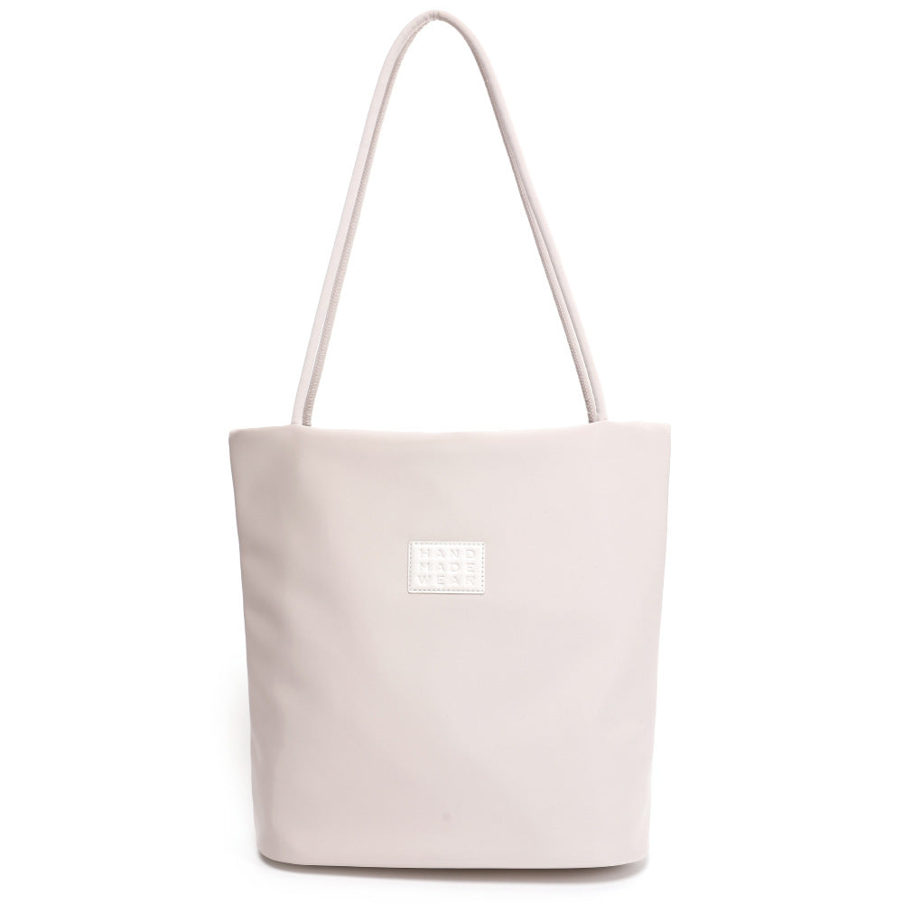 QARELA Soft Leather Bucket Bag for Women, Large Capacity Shoulder Tote Purse, Fashion Handbag for Work, Commute & Everyday Use – Elegant Spring Style
